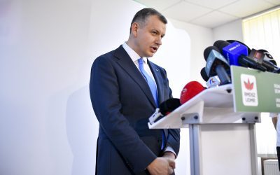 Iohannis refuză legea salarizării dacă taie din veniturile medicilor