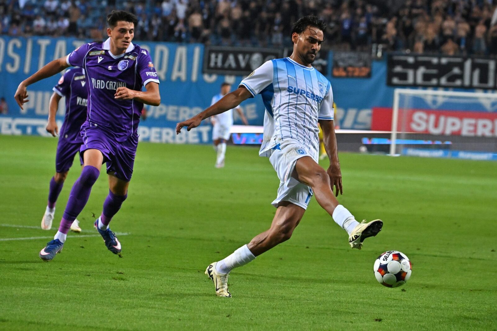 Argeș, lider în SuperLigă după victoria de la Craiova