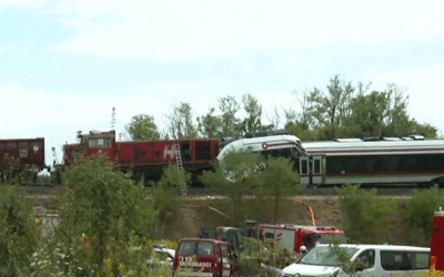 Accident feroviar în Croația. Un tren de pasageri s-a ciocnit cu un tren de marfă. Zeci de răniți