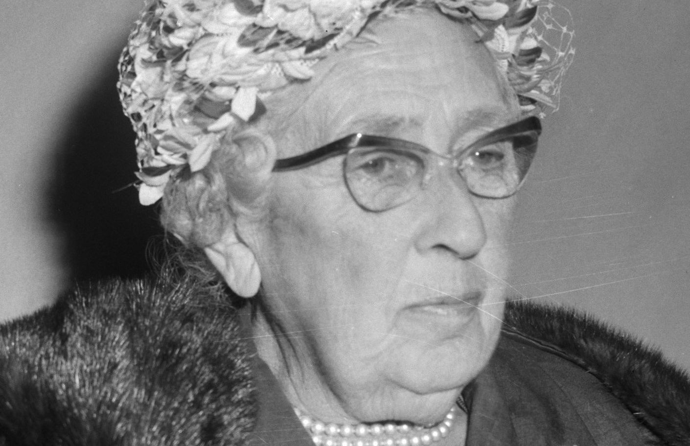 Ce făceau autorii celebri înainte de gloria literară