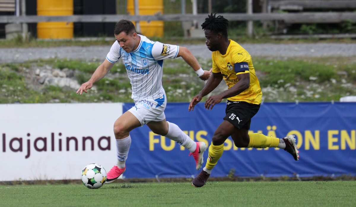 Universitatea Craiova forțează calificarea în play-off. LIVE TEXT