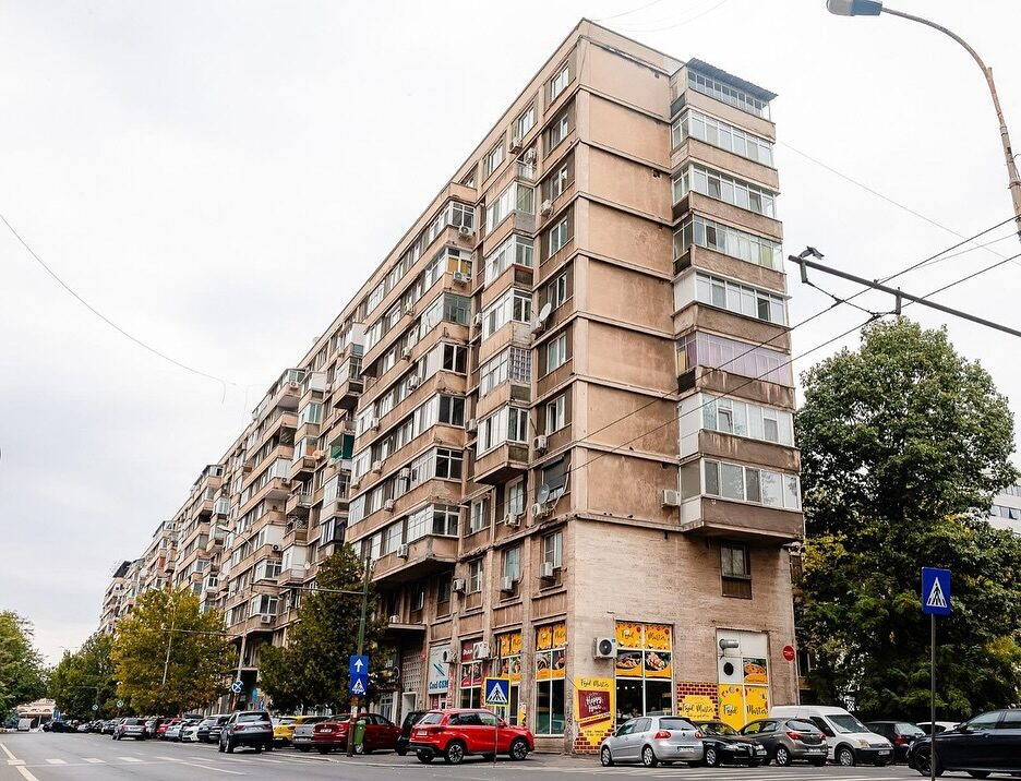 Trafic încurcat la Gara de Nord. Lucrări la termoficare blochează strada Witting