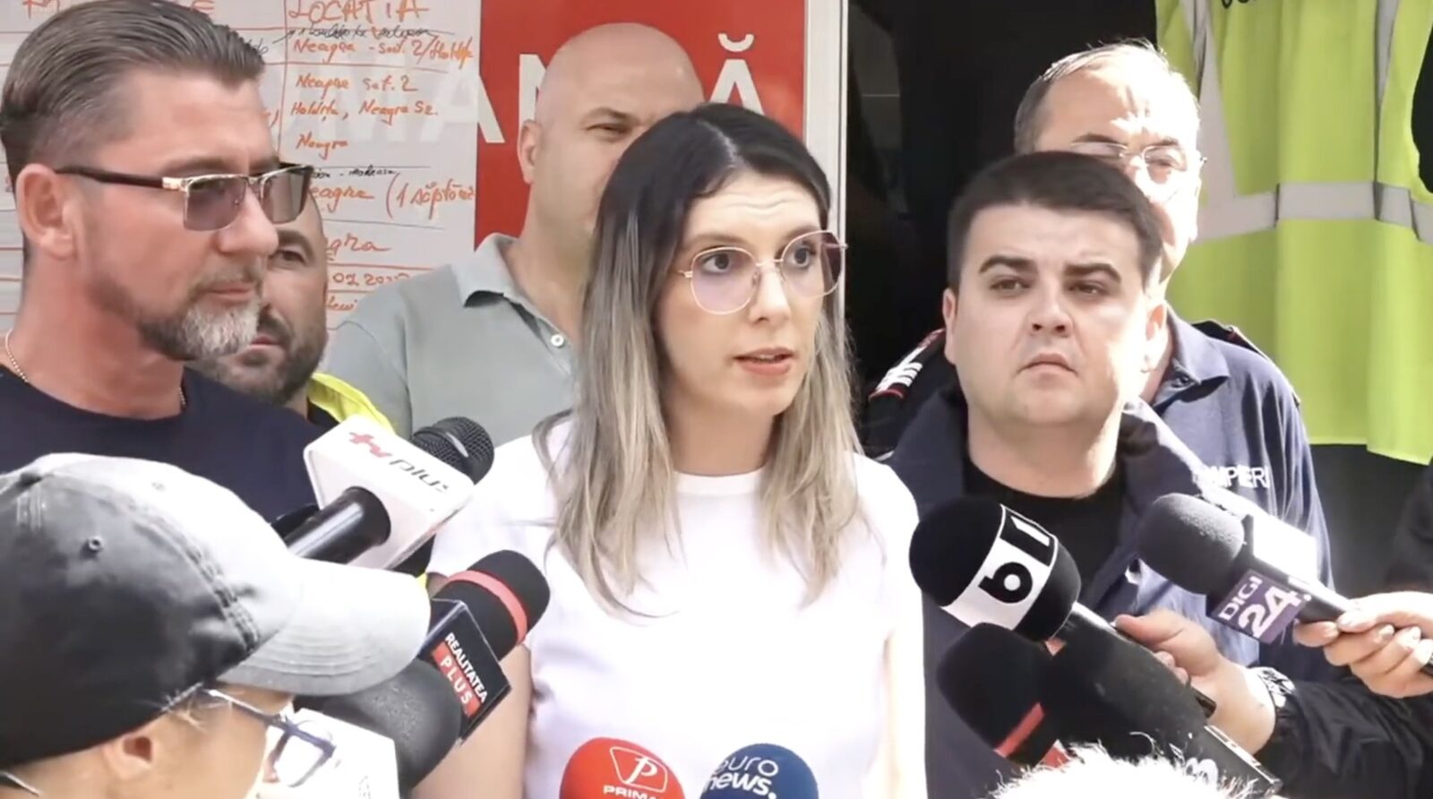 DIANA BUZOIANU: MAȘINI ROMSILVA PENTRU PROTESTE SINDICALE SILVA