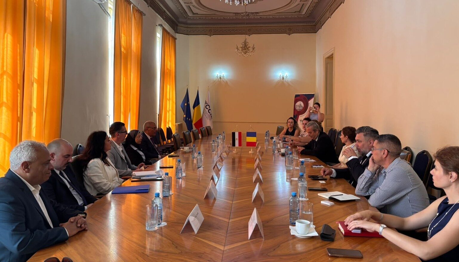 Forța de muncă, adusă în discuție la CCI București