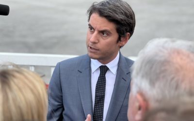 Attal dă în judecată Rusia: Acuză Moscova de ingerință electorală în Franța