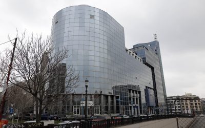 Incident la ÎCCJ: Judecătoarea paralizării traficului aerian, scoasă din sală