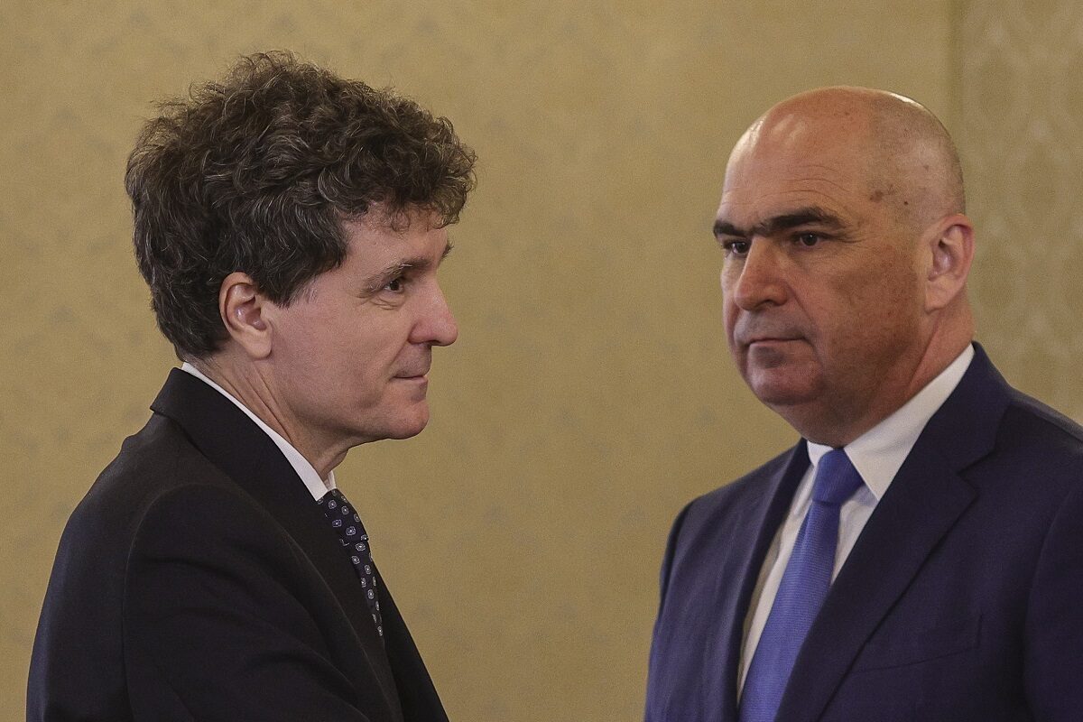 România, la un pas de „junk”. Moody’s avertizează, S&P vine