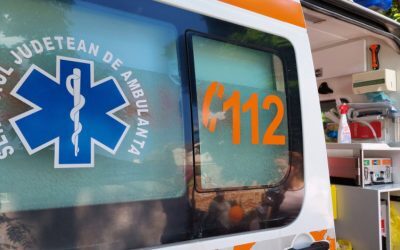 Ambulanță atacată la Cluj pe TikTok: Șofer rănit după acuzații false