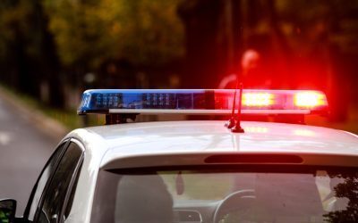 Galați: Tânăr, înjunghiat de un adolescent în parc