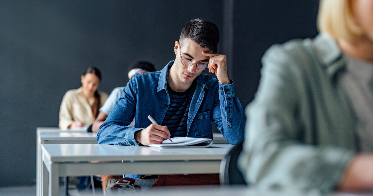 Baremul Română Publicat: Cum Rezolvi Bacalaureat 2026 Toamnă