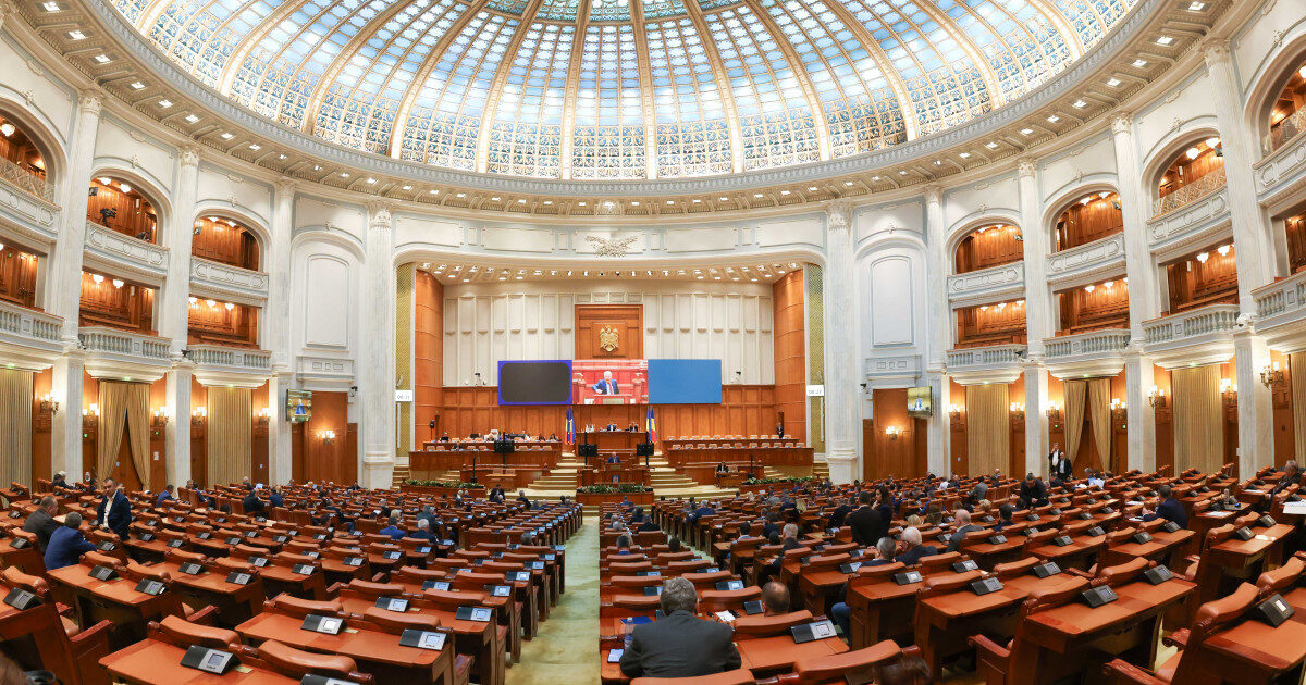 PNRR pe muchie de cuțit: Camera Deputaților votează legea închiderii