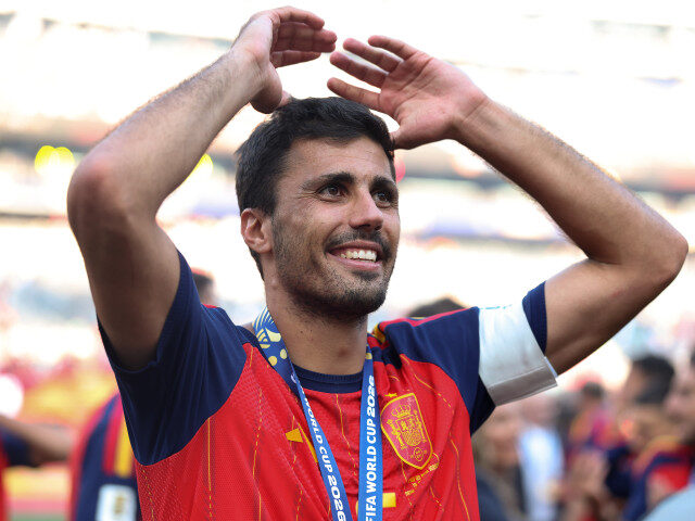 Barcelona vrea Rodri cu 60 mil. €. City răspunde imediat