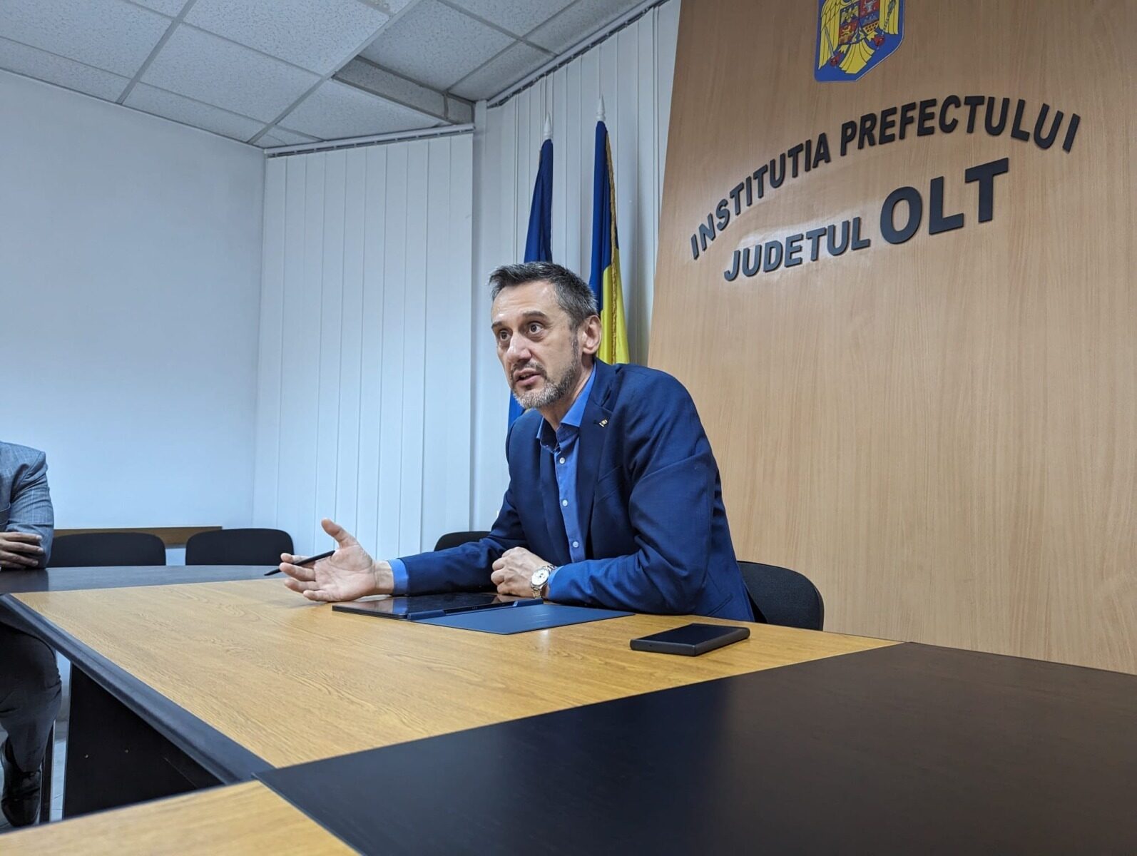 Primarul Slatinei, De Mezzo, inculpat în dosarul Cimitirului Strehareți