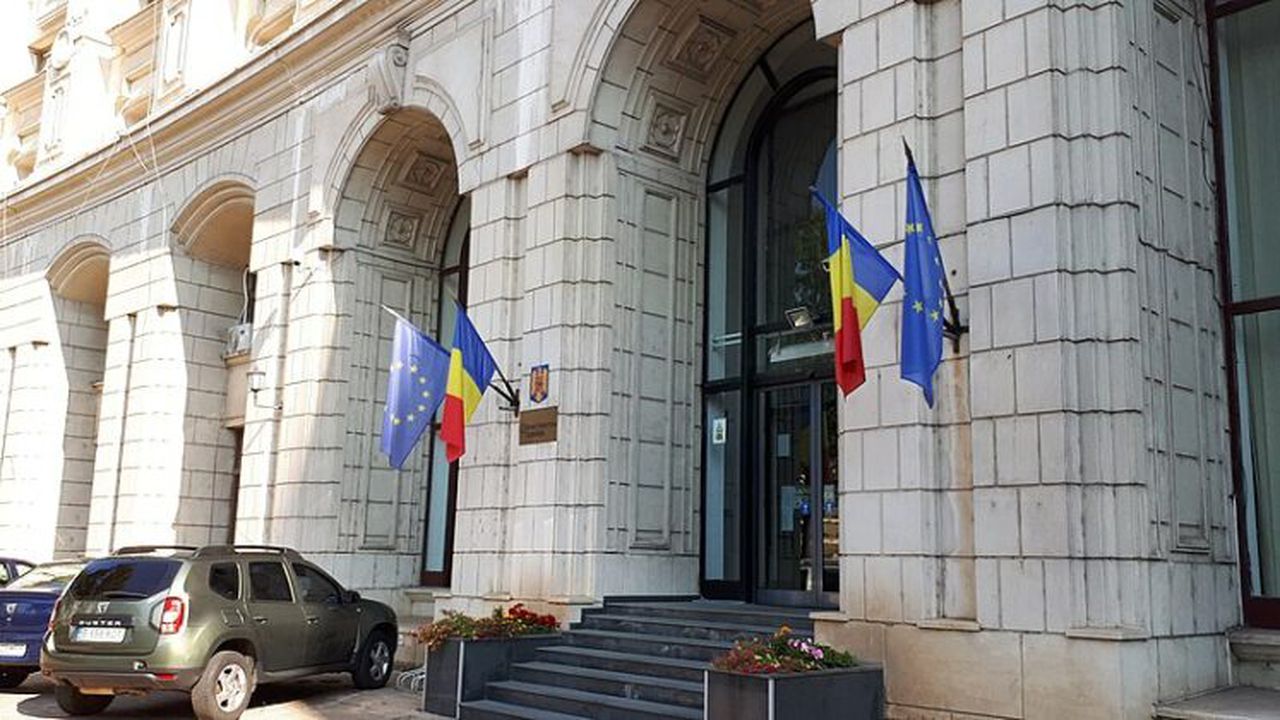 România ia încă 810 milioane de lei de pe piața bancară