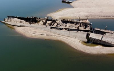 Nave de război naziste scufundate ies la suprafață pe Dunăre, pe măsură ce nivelul apei scade la minime record