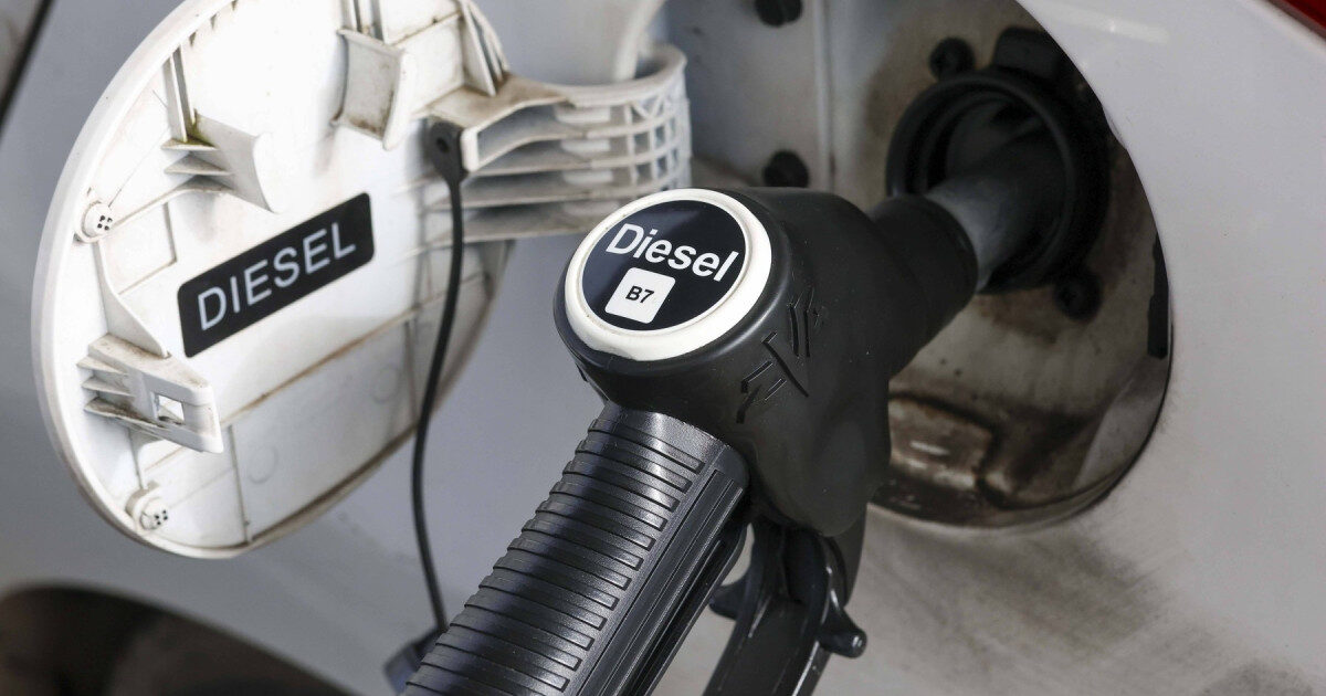 Motorina mai ieftină: Acciză redusă cu 20% pentru șoferi