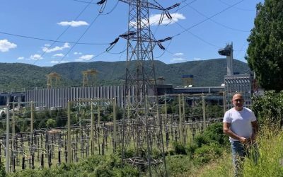 România: Ieftin exportăm lumină, scump importăm întuneric
