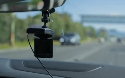 Camere pe mașină: Când poți filma și ce riscuri există