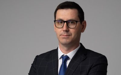 Criza energetică: Dezcarbonizarea, avantaj pentru firme