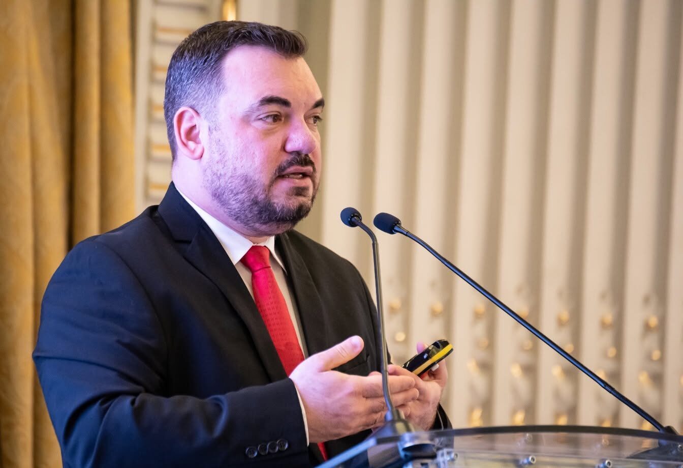 Cseke Attila verifică ANM: Nepot PSD, cadou farmaceutic
