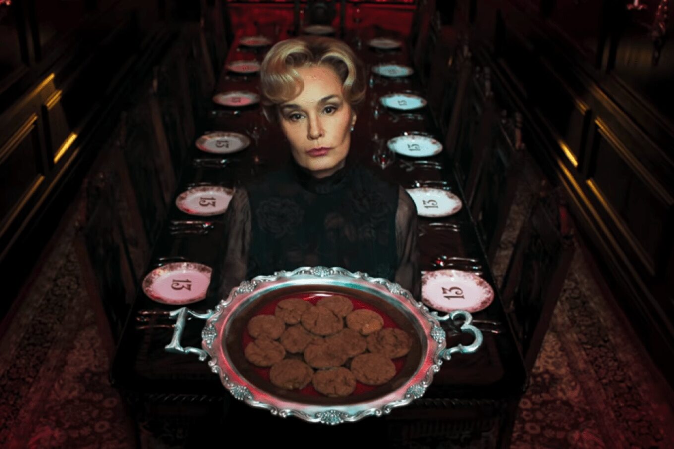 Jessica Lange revine în AHS alături de personaje iubite