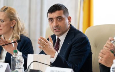Simion, lider în sondaje, cere alegeri anticipate și acuză UE de distrugerea Europei