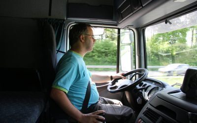 Câți bani câștigă un șofer de camion în Spania: „De luni până vineri!”
