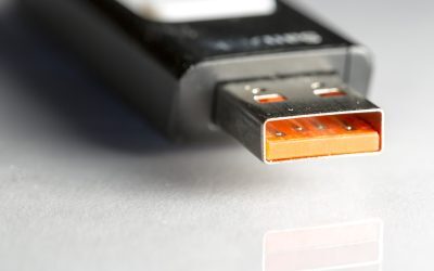 Stick USB în Windows 11: Ghid Rapid și formatul ideal