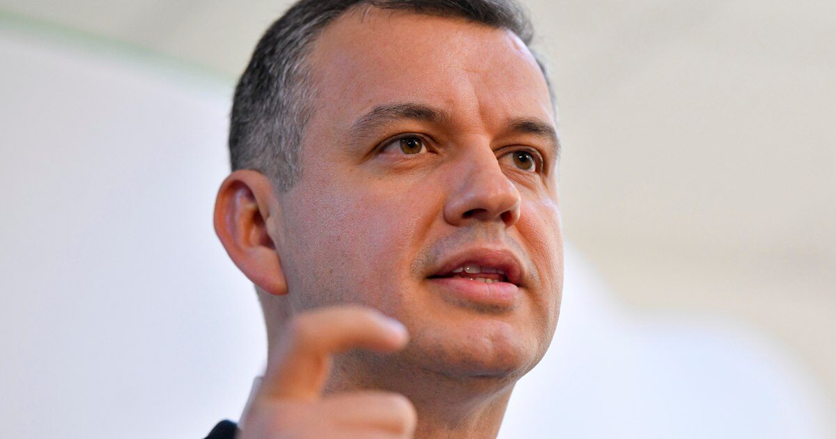 Eugen Tomac: Peste 1.500 de primării ar trebui comasate. „Prioritatea zero a României este reforma administrației publice”