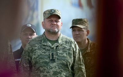 Zelenski, învins în alegeri de Zalujnîi sau Budanov