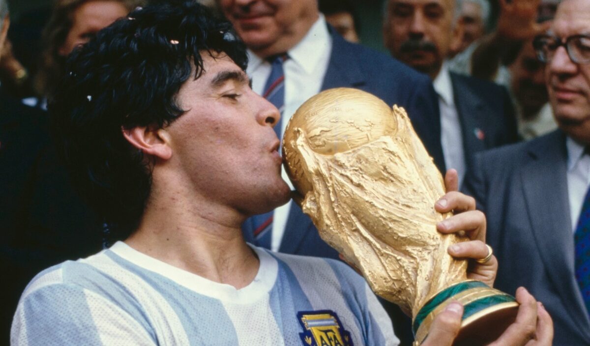 Maradona, Mâna lui Dumnezeu la licitație! Preț astronomic
