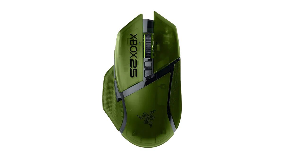 Xbox, 25 de ani: Accesorii retro în verde neon, un omagiu nostalgiei