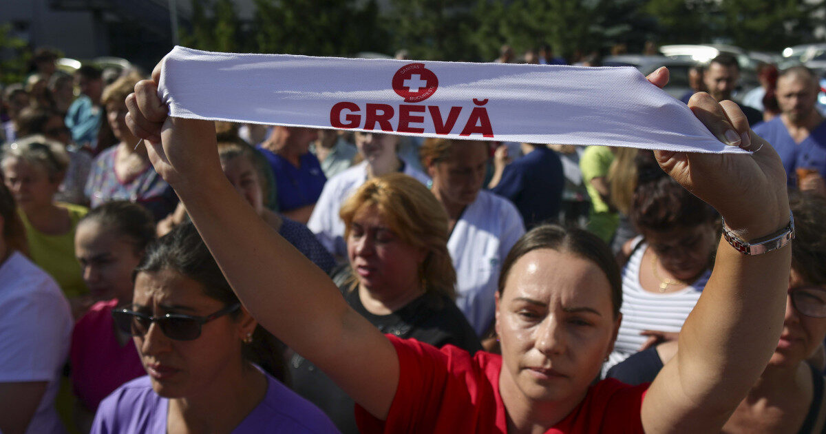 Sănătatea în Grevă: Sindicatele Acuză, Guvernul Promite Venituri Stabile