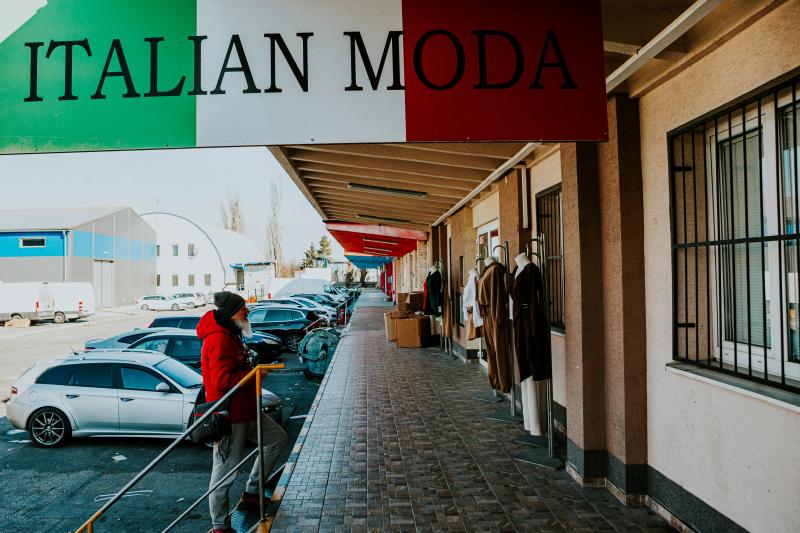 Arest la domiciliu în Italia pentru frauda TVA de 33 milioane euro