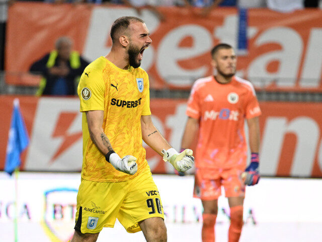 Sava la Craiova: Adevărul despre suma transferului
