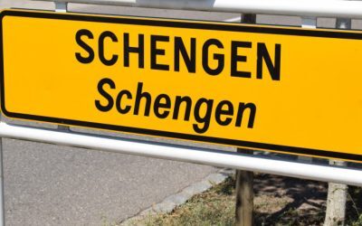 Schengen în criză: Spania blochează italienii, Italia nu respectă normele