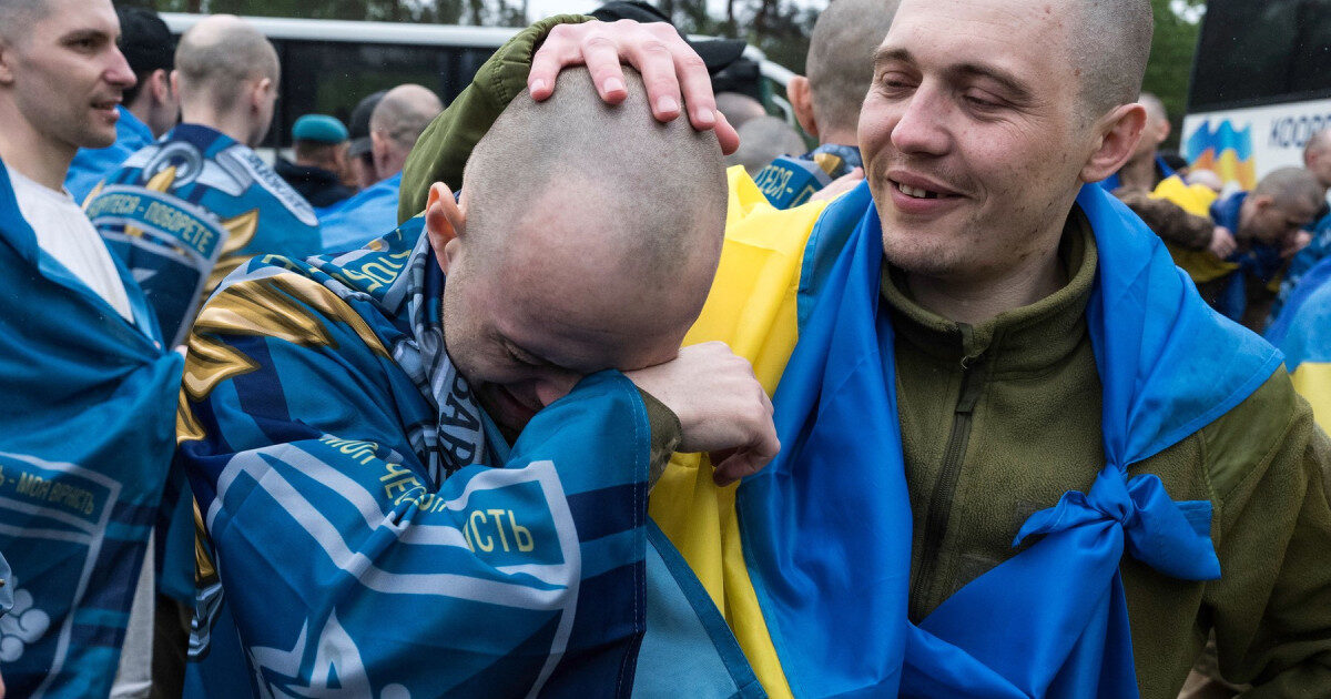 Ucraina: Rușii „îngrășează” prizonierii înainte de schimb, ascund detenția