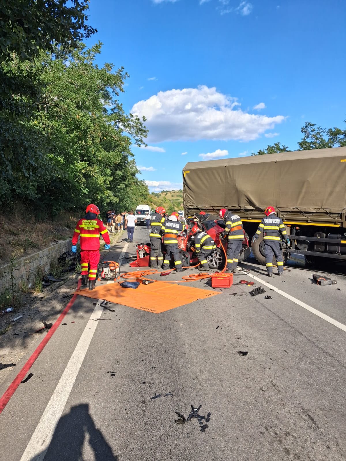 Mureș: Tragedie! Trei morți, inclusiv un copil, în accident grav