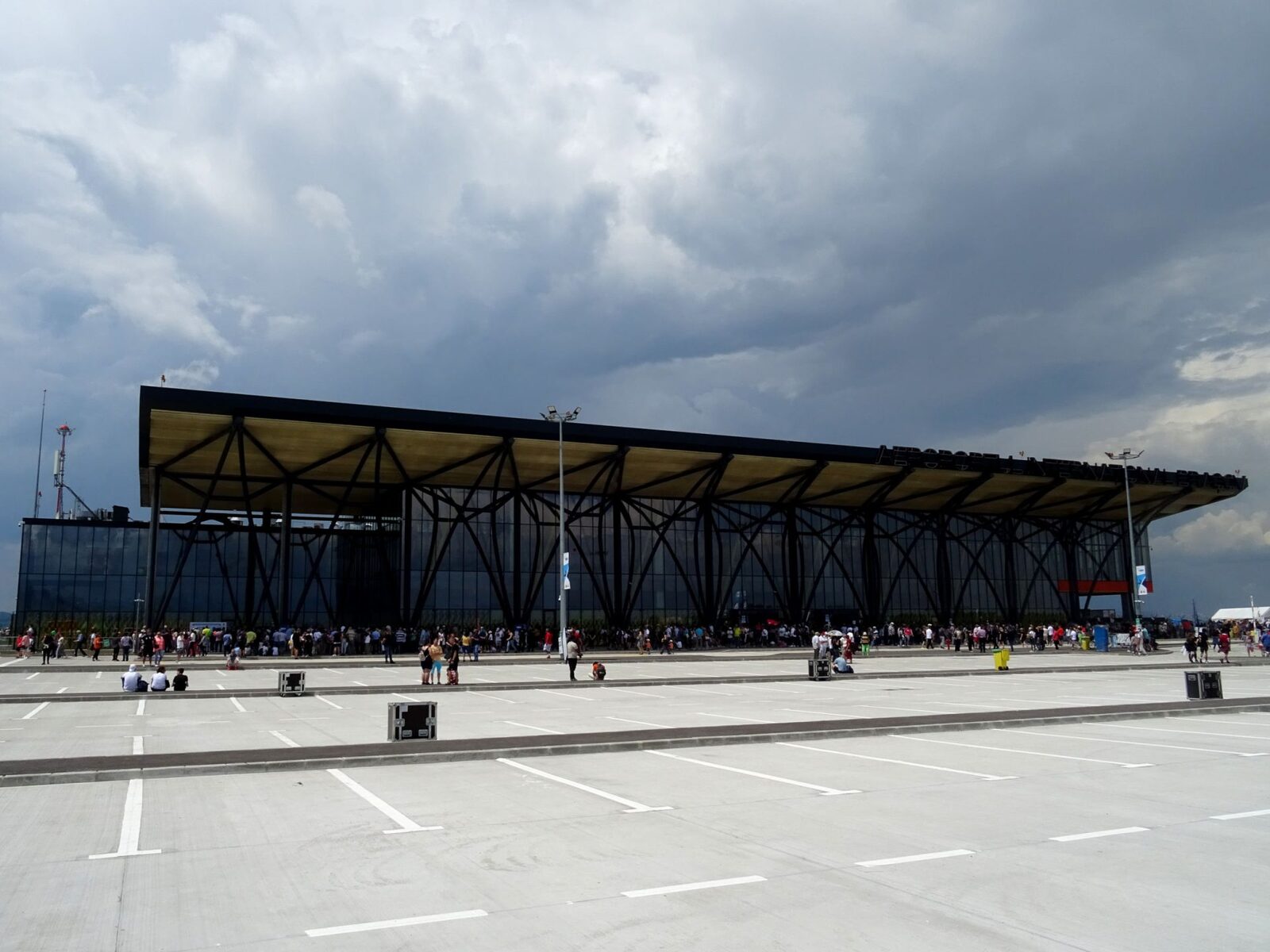 Aeroportul nou din România: Un milion de pasageri, succes fulminant