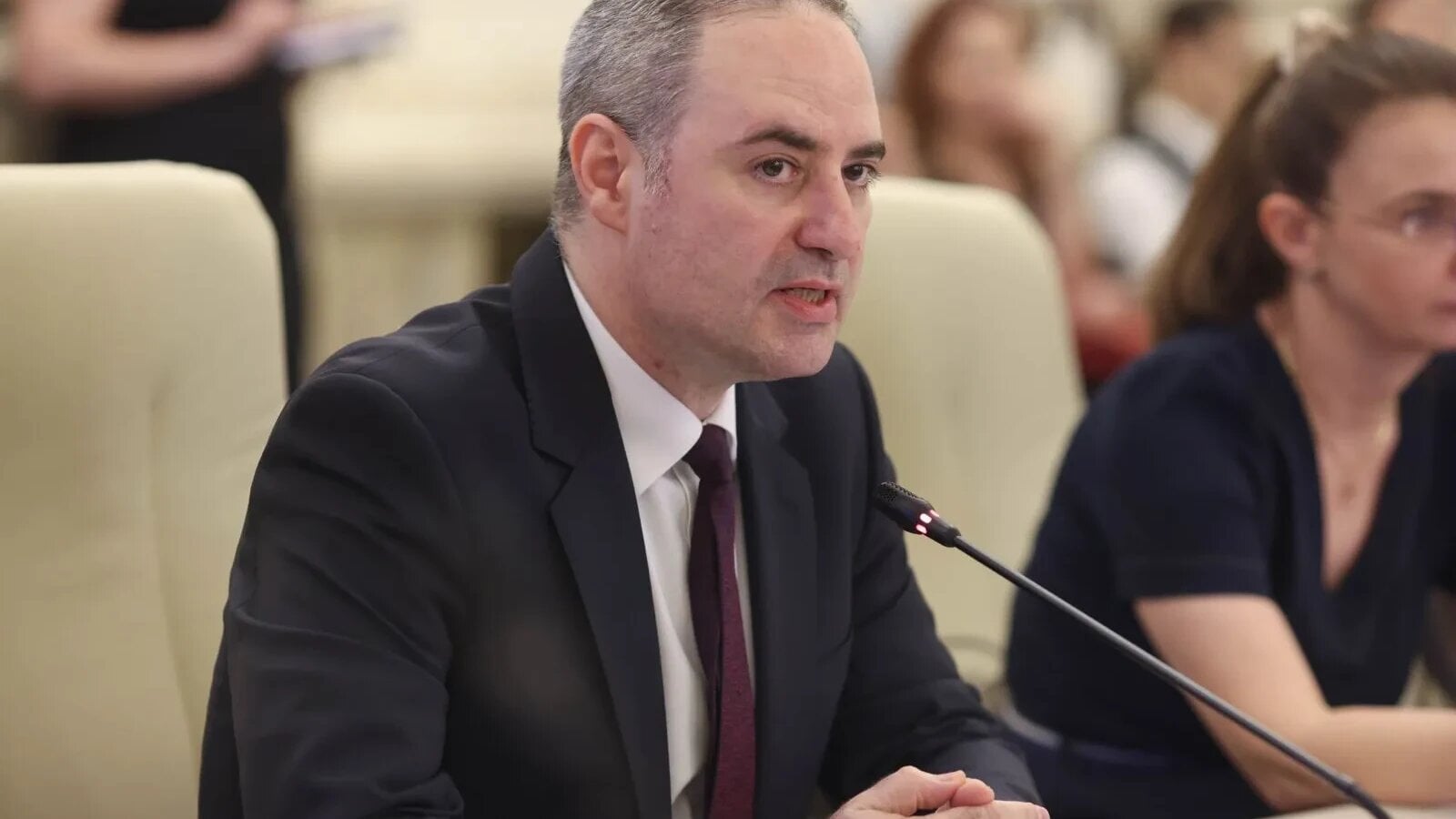 Nazare: Piețele, entuziaste după ratingul confirmat al României