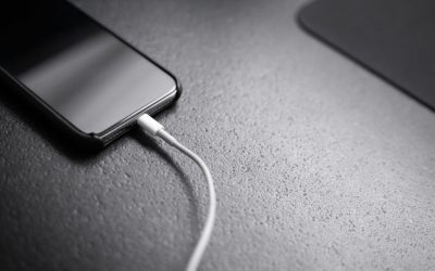 Telefonul peste noapte: Mitul bateriei distruse, dezvăluit