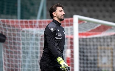 Vlad, liber! Negocieri complicate înainte de finalul mercato