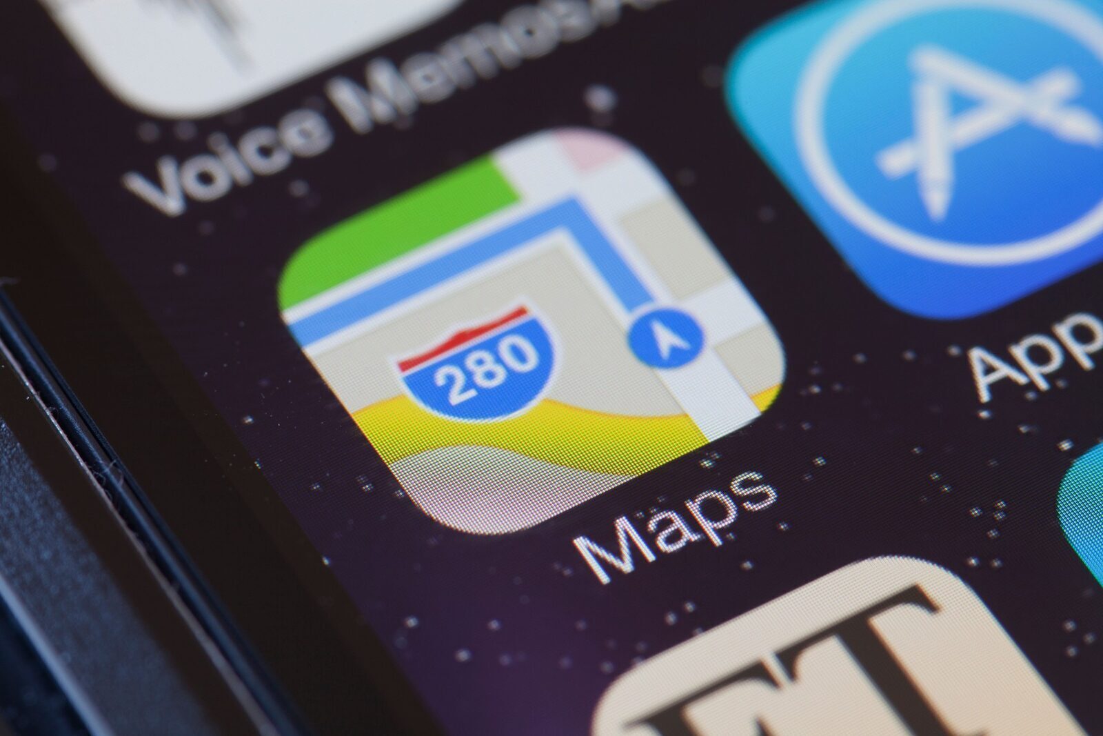 Apple Maps afișează reclame pe iPhone: Unde le vei vedea