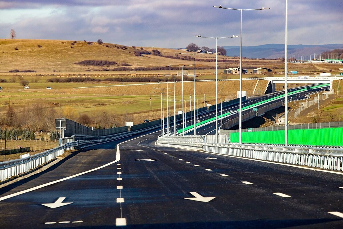 Via Carpatia: Tunelul de 3.000 km spre Salonic, prin România
