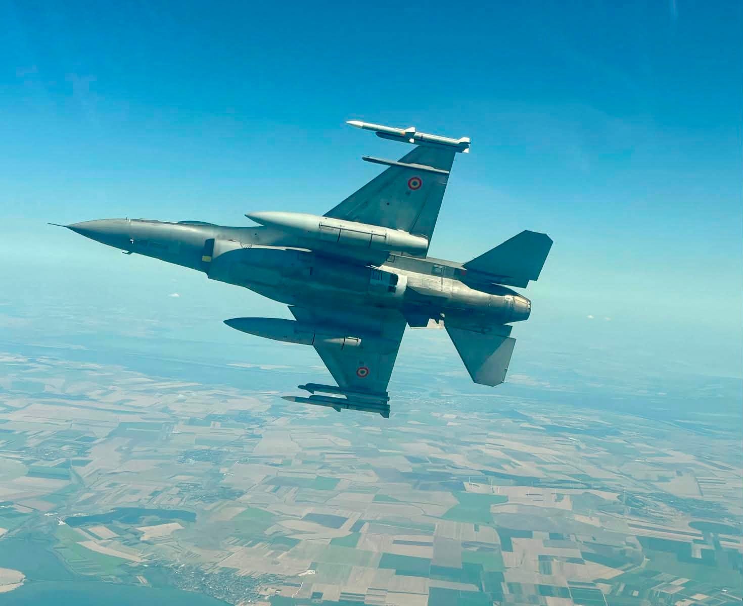 ALERTĂ în Tulcea: Țintă aeriană intră în România, F-16 la datorie
