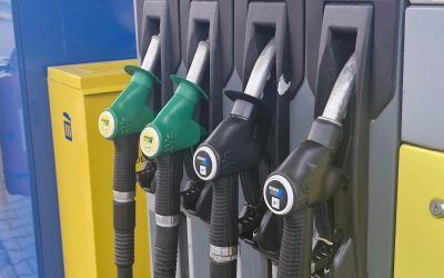 Motorina, tot mai ieftină. Prețuri noi la pompă