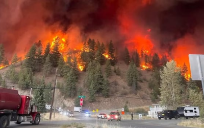 Canada: Urgență! 20.000 evacuați din calea focului