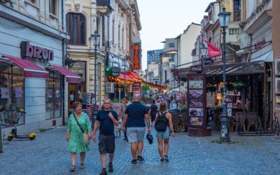 Românii fug de vacanța acasă: Unde pleacă banii?
