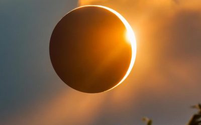Ce face posibile eclipsele totale de Soare