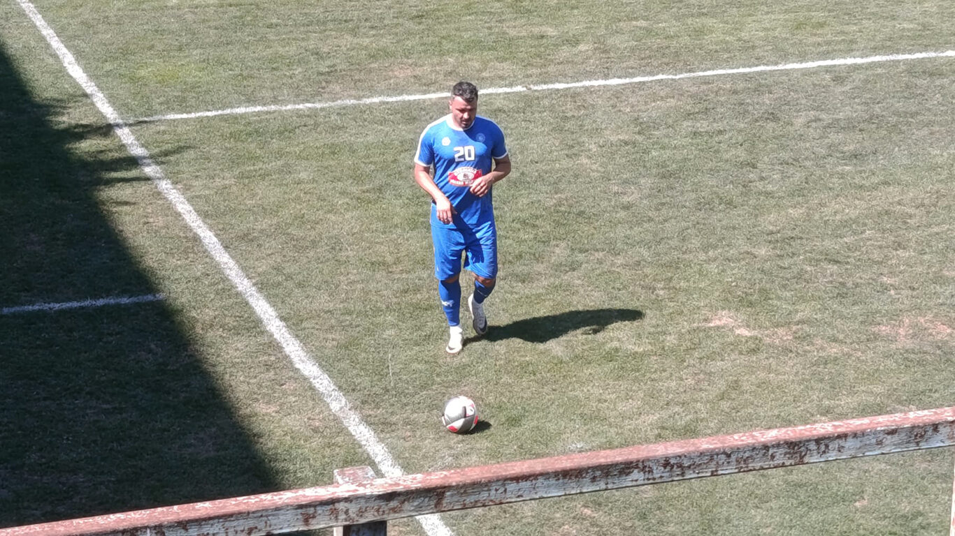 Budescu a semnat: Oficial, fosta vedetă joacă în Liga 3